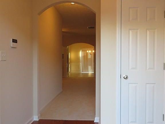 3rd image of 2190 Hawks Bluff Trl