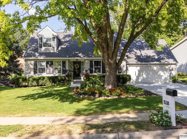 15338 Davenport Cir, Omaha, NE 68154