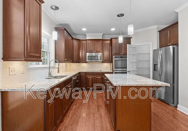 1091 Conn Dr — Photo 9