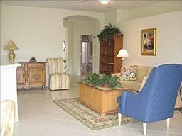 1st image of 5240 Birmingham Dr APT 102