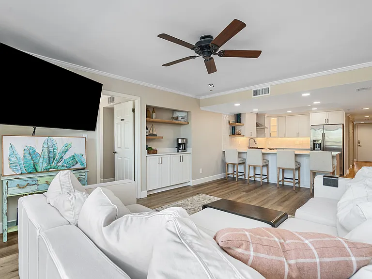 3200 Gulf Blvd #208 — Photo 17