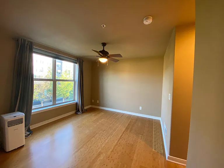 6211 NE Carillion Dr #207 — Photo 7