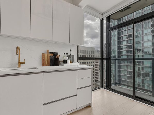 2 bedroom rental in Vancouver — photo 6