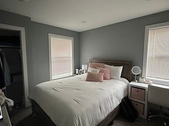 4th image of 2057 Carroll Ave #2