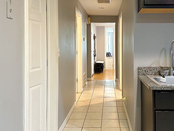 4th image of 1645 N Mozart St APT 2