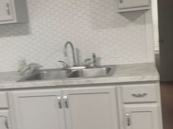 125 Westford Ave #125