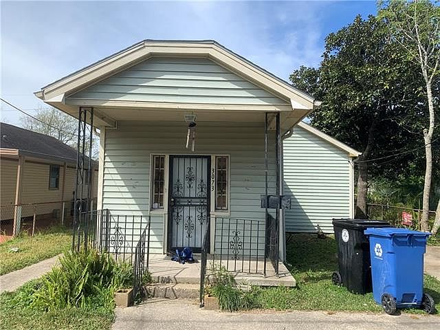 1st image of 3073 Boyd St