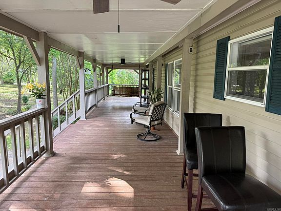 3rd image of 364 Bagby Ln