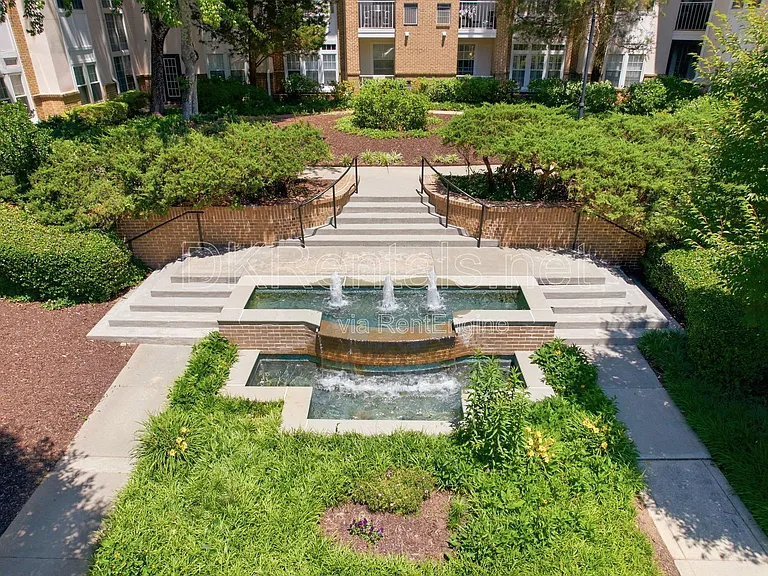 220 Renaissance Pkwy NE #2111 — Photo 7
