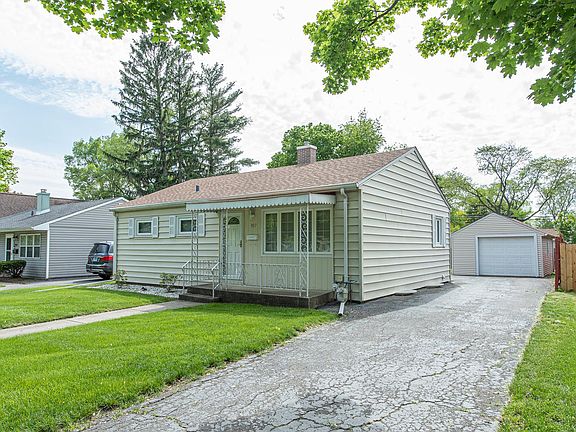 2nd image of 917 Westshire Dr
