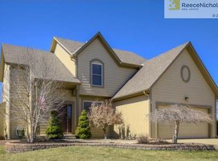 279 N Sumac St, Olathe, KS 66061