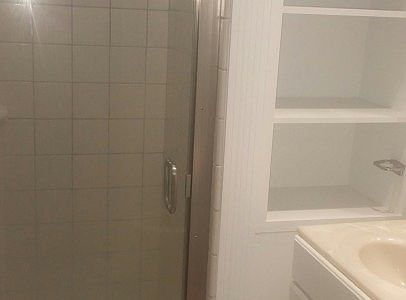 2nd image of 4 Wellington Ave #2