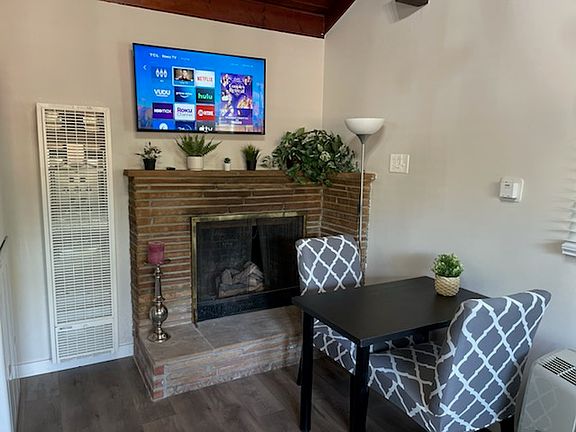 4th image of 214 N 18th St #2