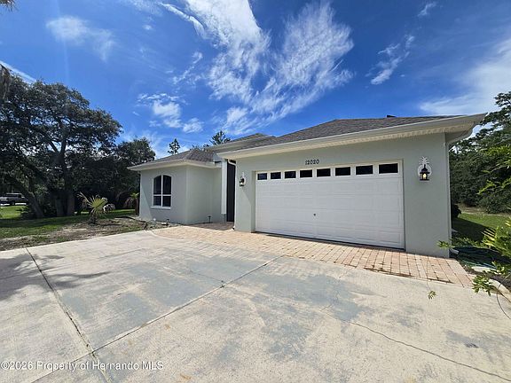3rd image of 12020 Robina Rd