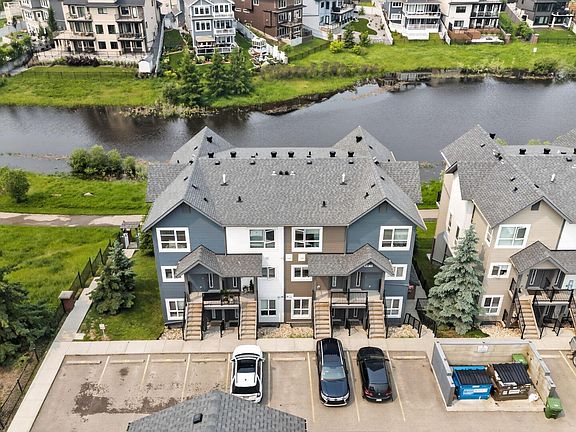2nd image of 2560 Pegasus Blvd NW #90