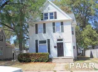 1241 S 4th St, Pekin, IL