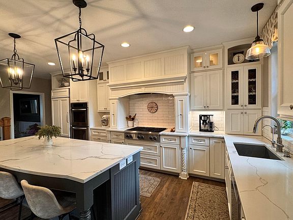 4th image of 3173 Shady Cove Point NW