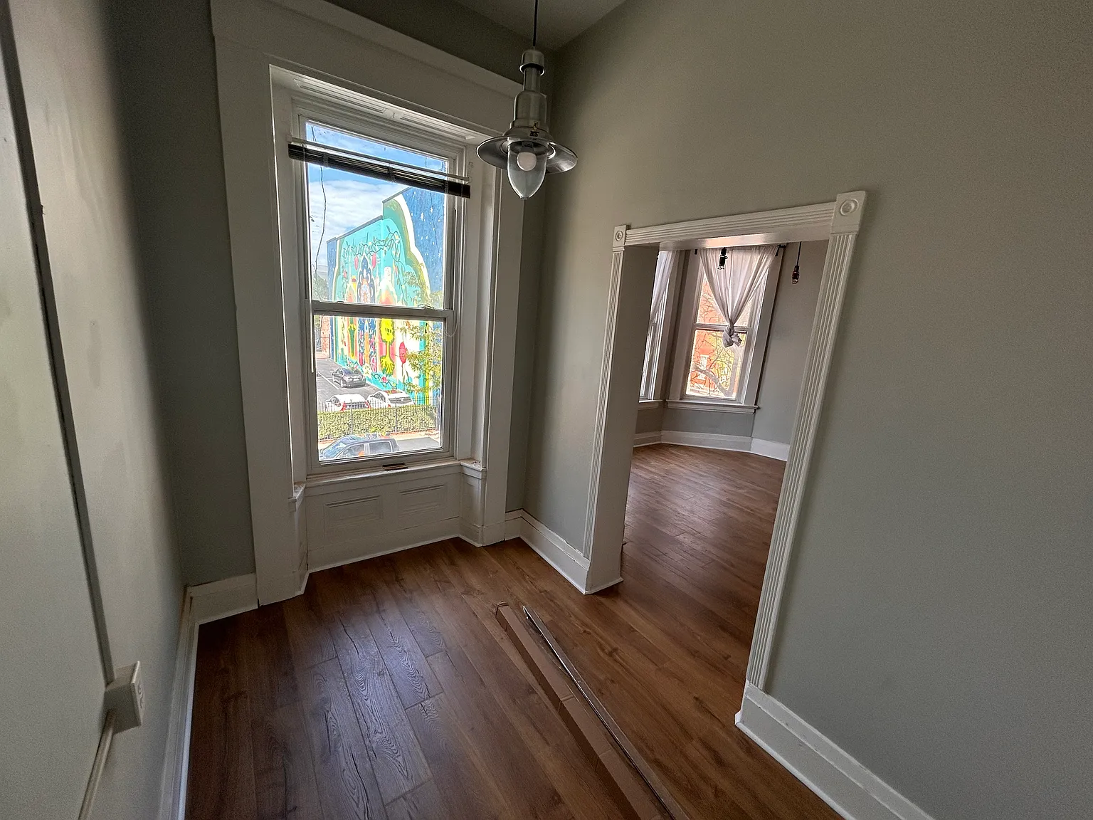 2 bed, 1.5 bath, 1300 sqft, $1,900 — Photo 3