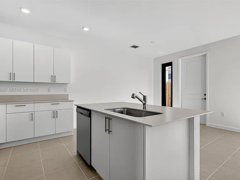 13869 SW 261st Ter #13835 — Photo 14
