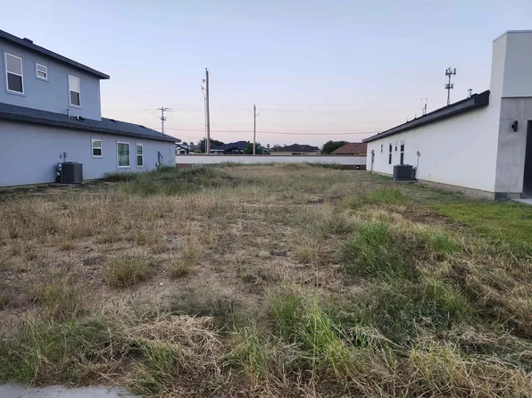 2404 Durazno Ct, Laredo, TX 78046