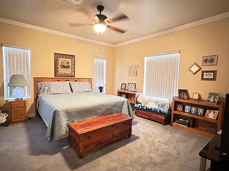 2020 Alan Ladd Dr — Photo 10