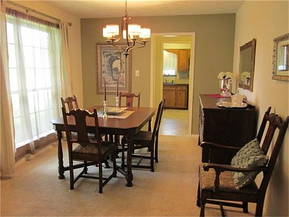 4th image of 11910 Monticeto Ln