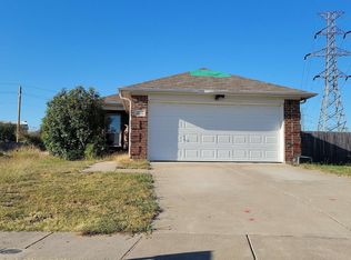 8602 Cedar Post Ct, Dallas, TX 75227