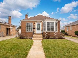 2513 S 18th Ave, Broadview, IL 60155