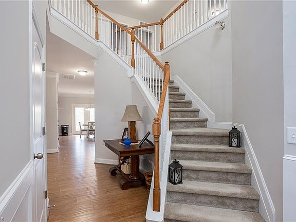 3rd image of 5212 Harvest Oak Dr