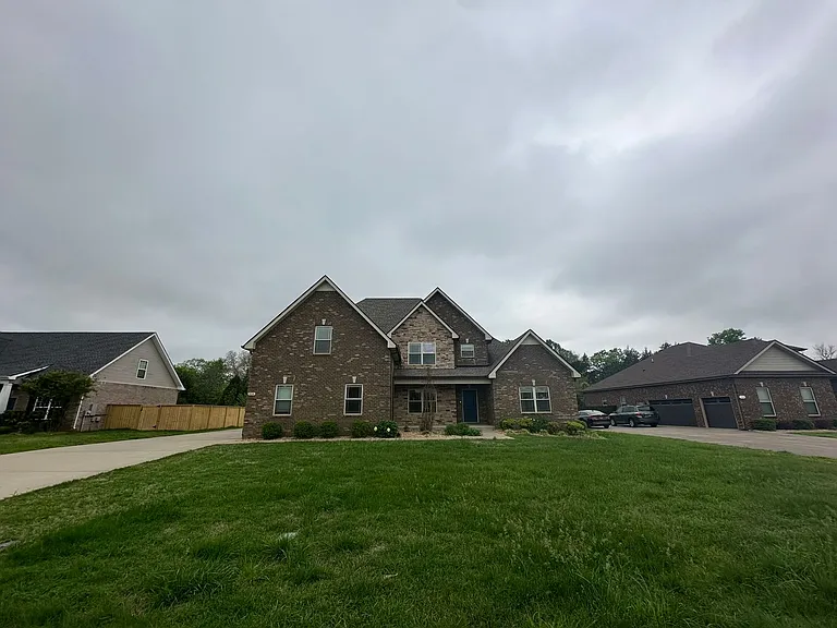 514 Sapphire Dr — Photo 4
