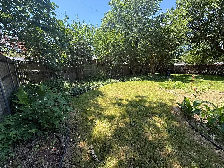 6728 Karen Dr — Photo 24