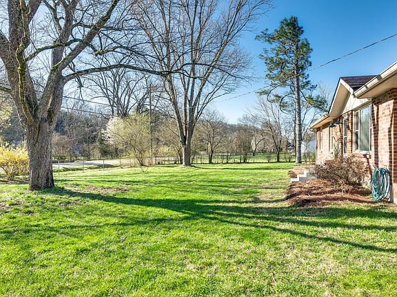 2nd image of 5467 Old Hickory Blvd