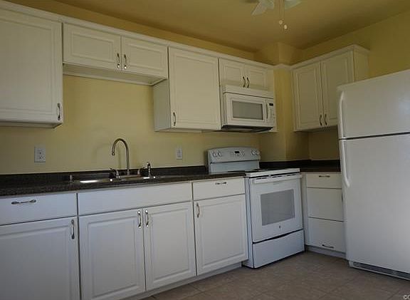 4th image of 1823 Brandonview Ave