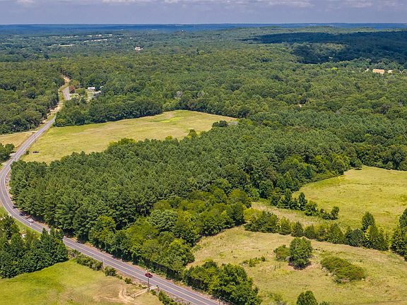 3rd image of 680 Acklin Gap Rd