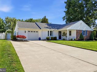 4 Bunker Hill Rd, Sewell, NJ 08080