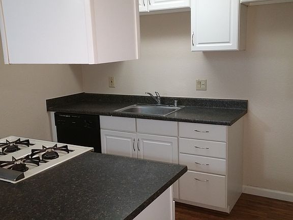 5th image of 5702 Manzanita Ave