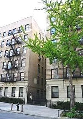 Rented by Douglas Elliman | media 8