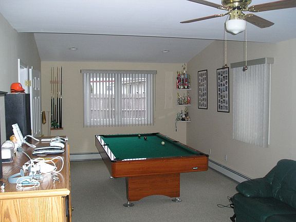 Gameroom/Den