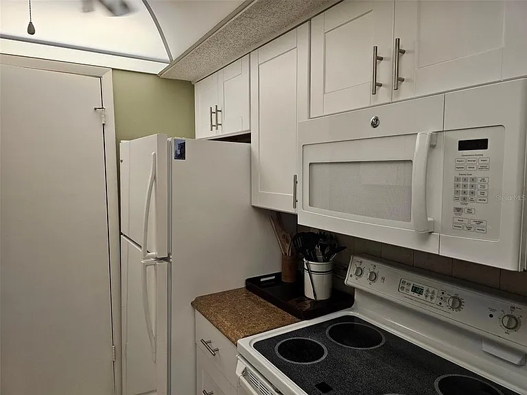 4119 61st Avenue Ter W #303 — Photo 7