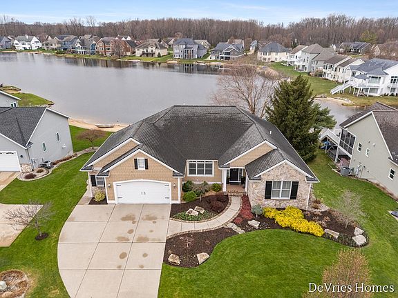 3rd image of 4045 Antigo Ct SW