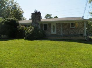 4004 Foley Dr, Knoxville, TN 37918