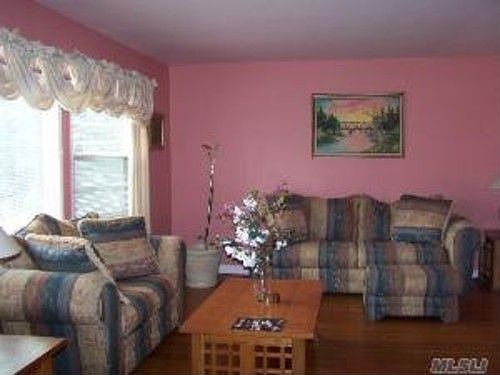 5th image of 1020 Hampton Dr