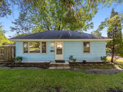 6806 Perry Ave N, Brooklyn Center, MN, 55429
