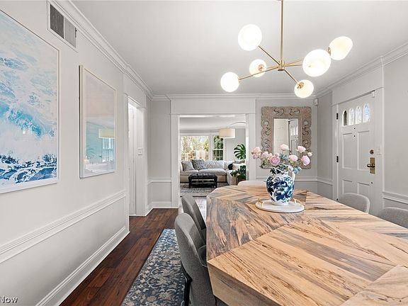 3rd image of 118 Kenton Rd