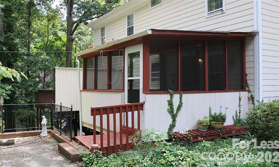 2nd image of 6619 Harrison Rd