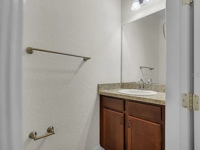 2121 Painter Ln — Photo 15