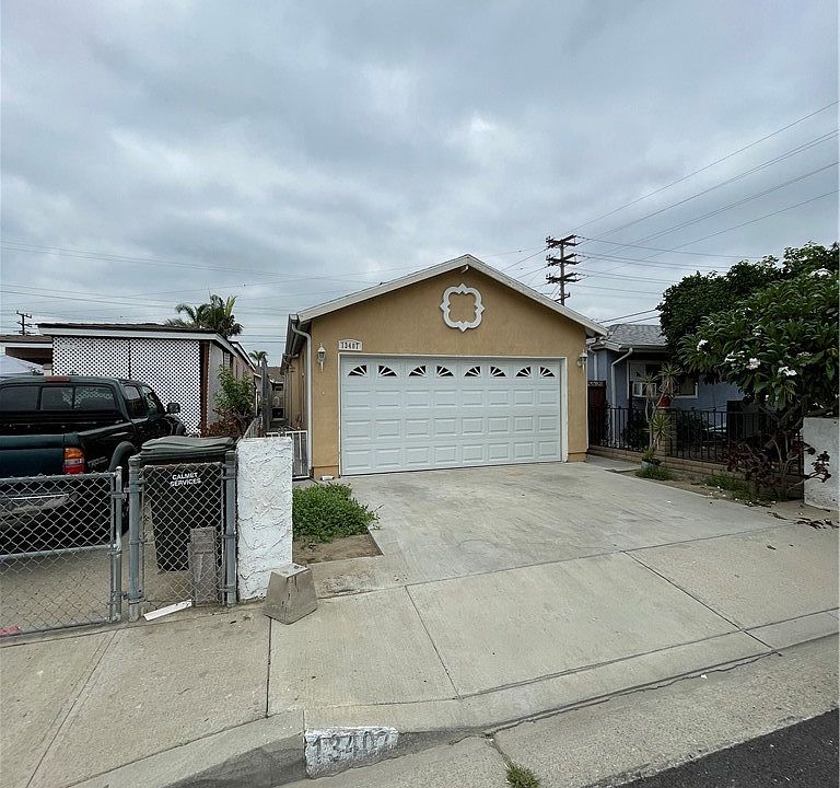 1st image of 13407 Laureldale Ave