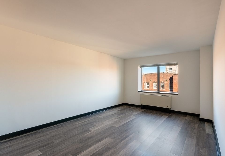 1st image of 15350 89th Ave APT 712