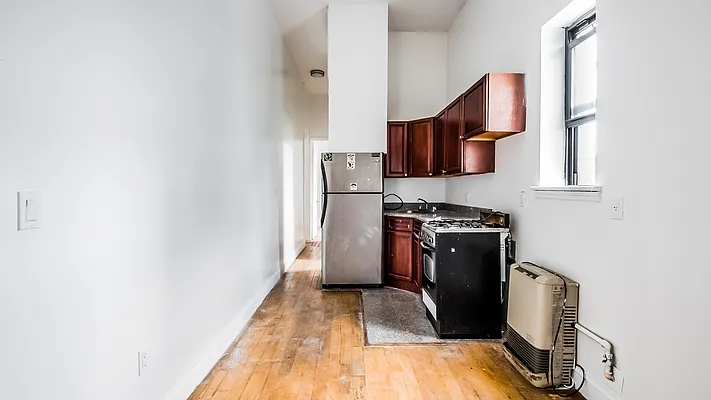 Rented by Nooklyn NYC LLC | media 1