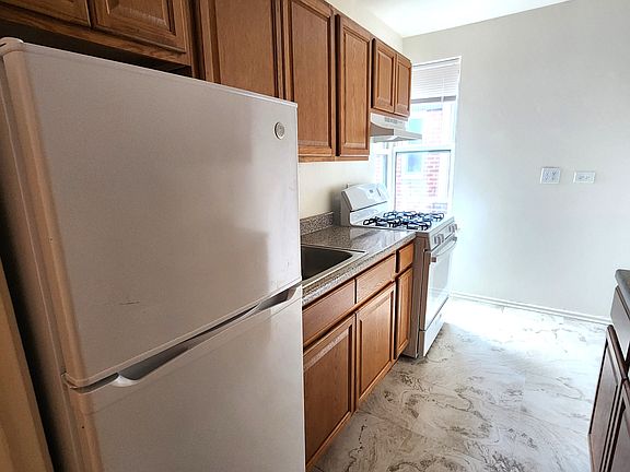 2nd image of 3315 81st St APT 6E